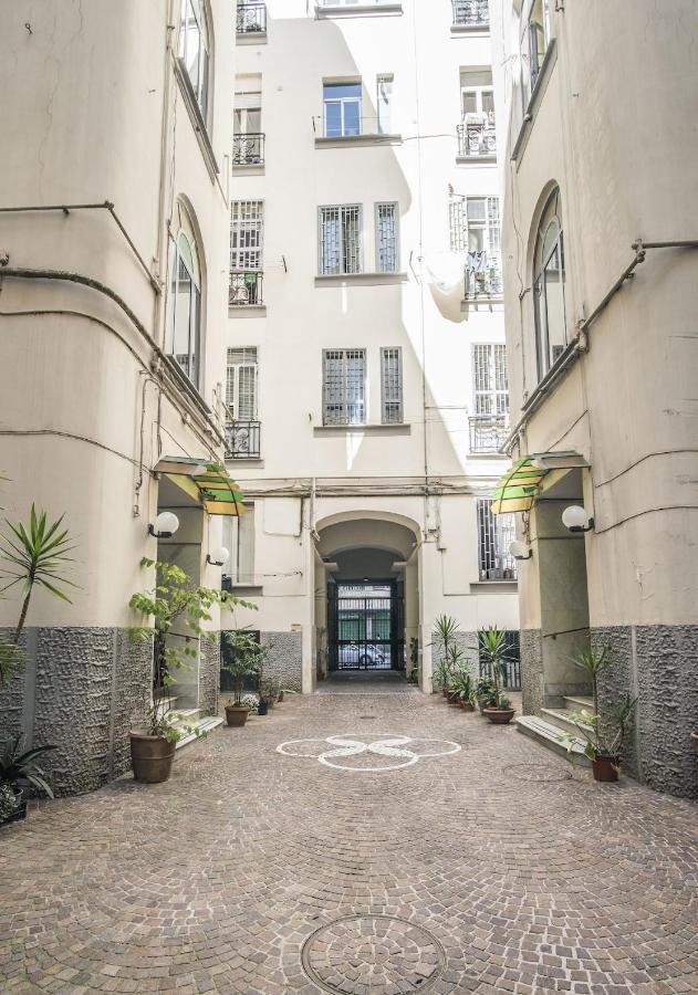 那不勒斯Donna Luisa住宿加早餐旅馆 外观 照片